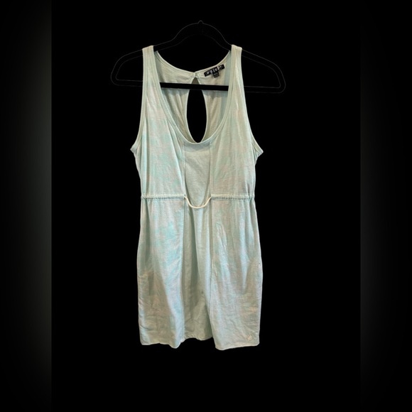 NWT Volcom Dress‎ - Picture 1 of 5